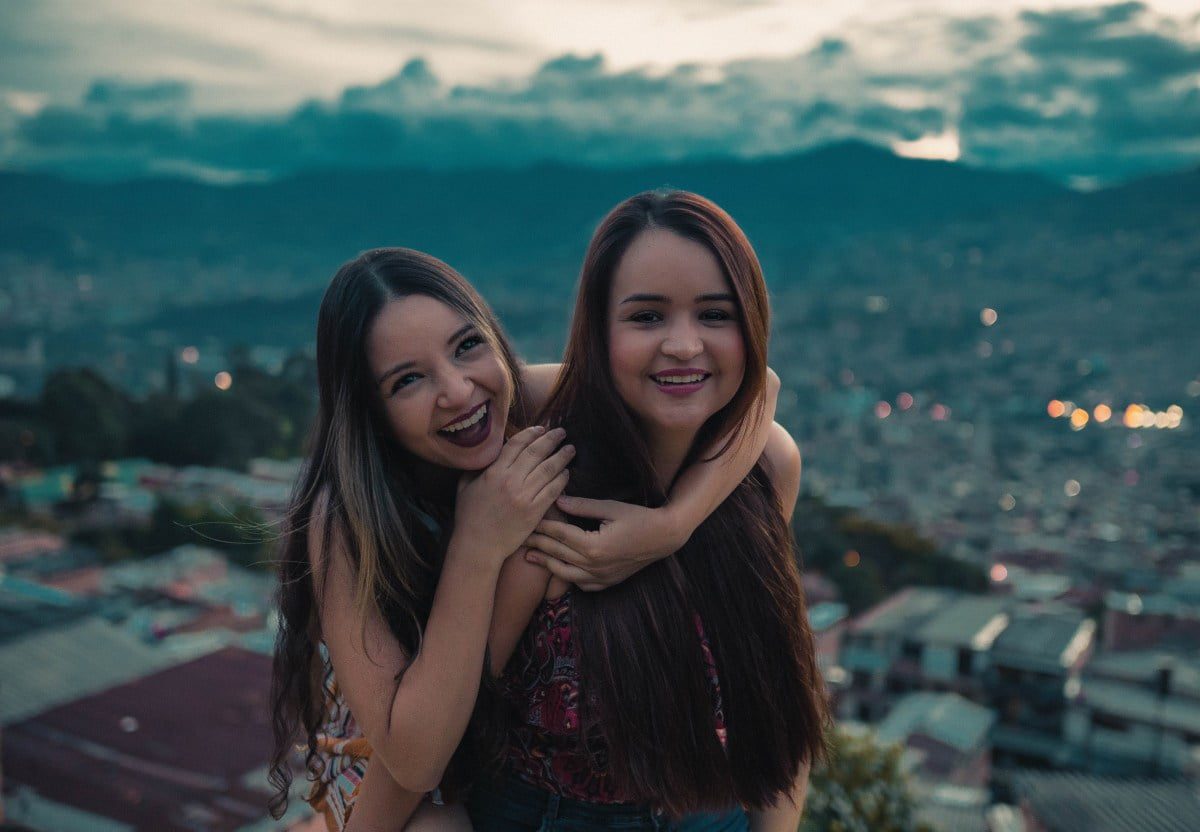 Kim jest prawdziwy przyjaciel? Jak rozpoznać fałszywą przyjaźń?