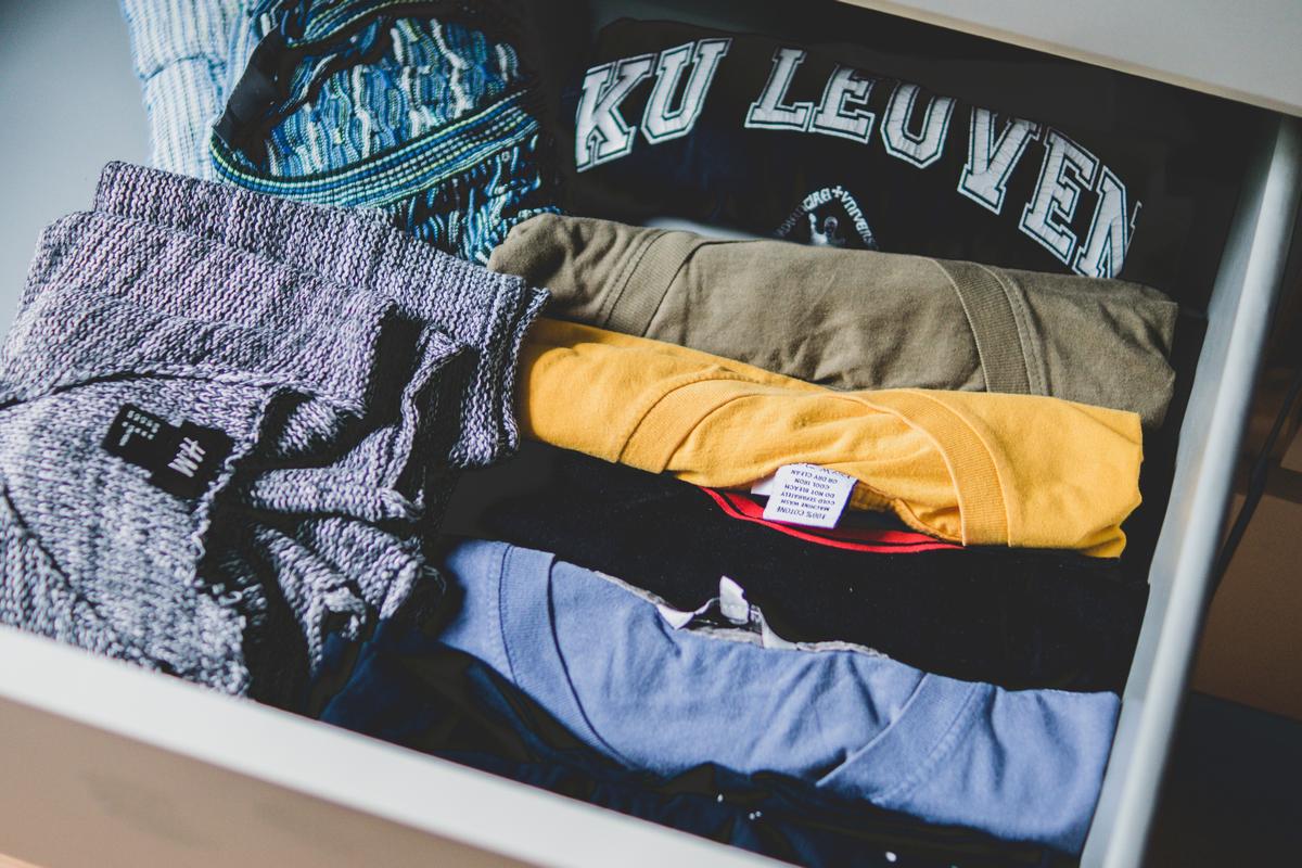 Potrzebujesz pieniędzy? Sprzedaj używane ubrania. Zyskasz ty i ktoś